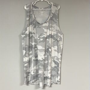 Athletic Works Women’s Razor Back Tank Top, gray Camo, M (8-10)